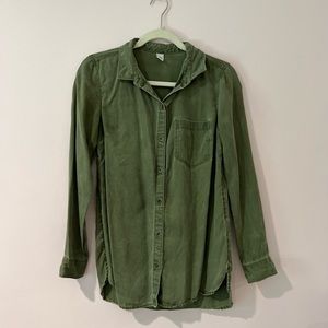 Old Navy Button Down Top
